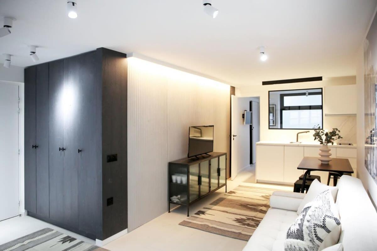 Logement Ideal En Famille - Porte Du Marais - 6P - Flat-Guest Paris Bagian luar foto